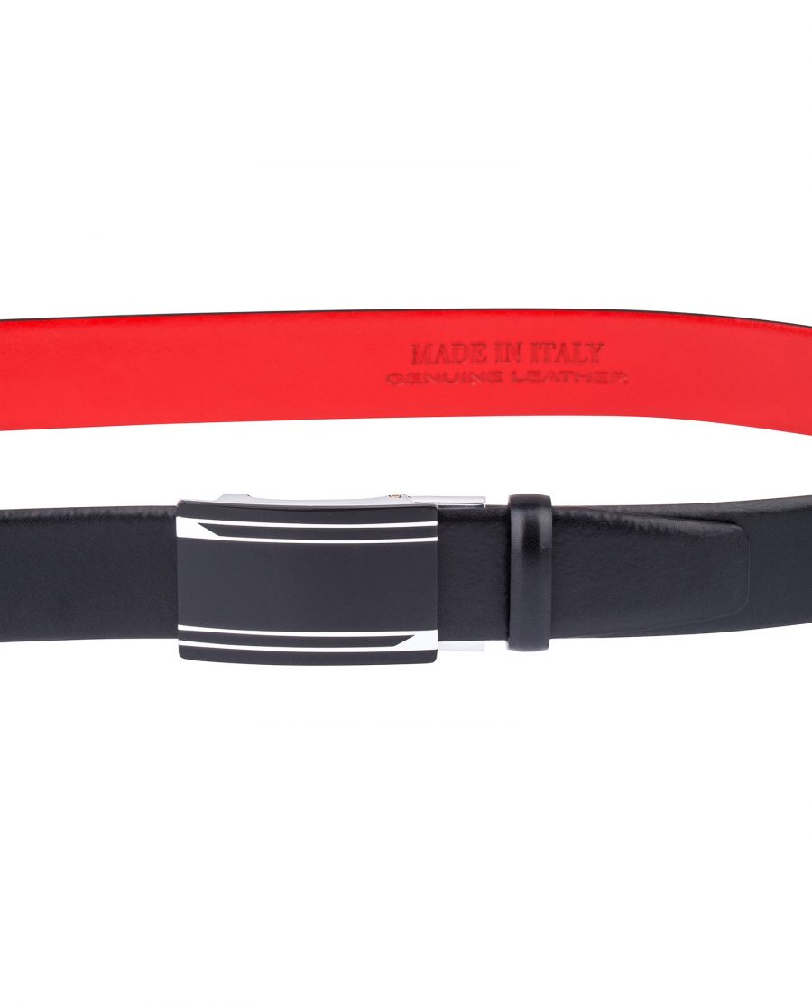 Black-Red-Slide-Belt-by-Capo-Pelle-Look-on-pants