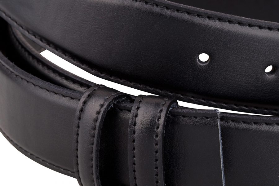 Black-soft-belt-strap-cut-Close-picture