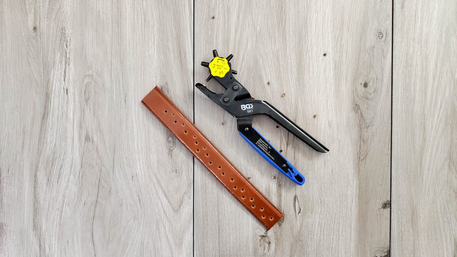 Buy Rotary Leather Punch Tool