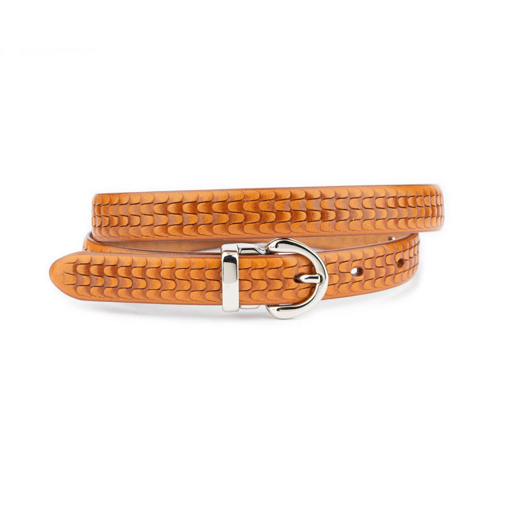womens-classic-leather-belt- 