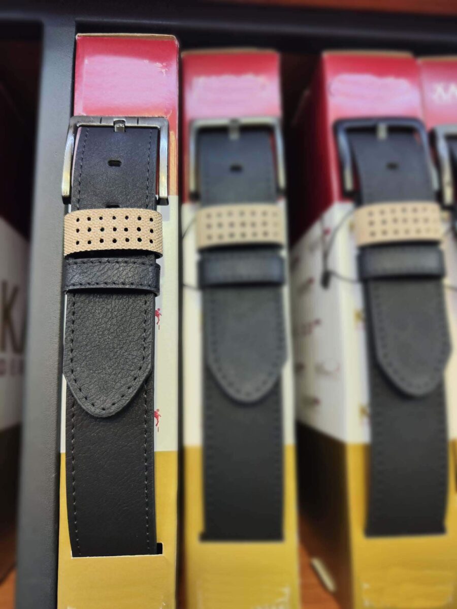 mens fashion belt for jeans black with beige loop 42 110324JEAN40KASV