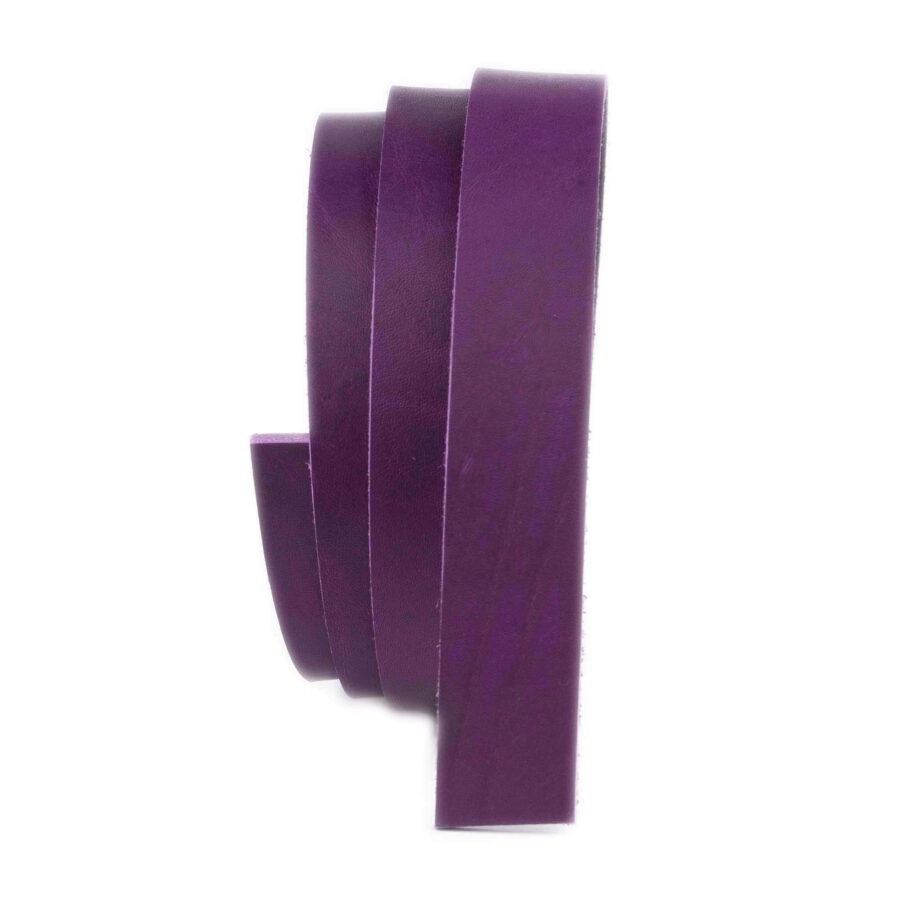 purple leather strip for belts oiled soft 2 5 cm 1 17092024 25 STRIP PURPLE FETT LDR