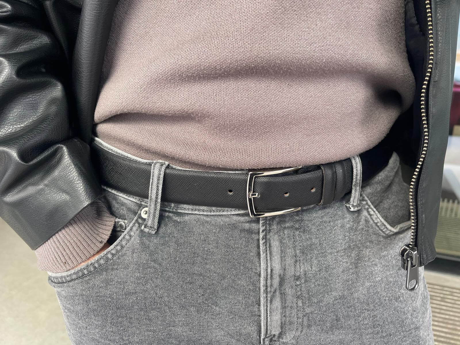 Saffiano leather belt on man with coffee in the city 3